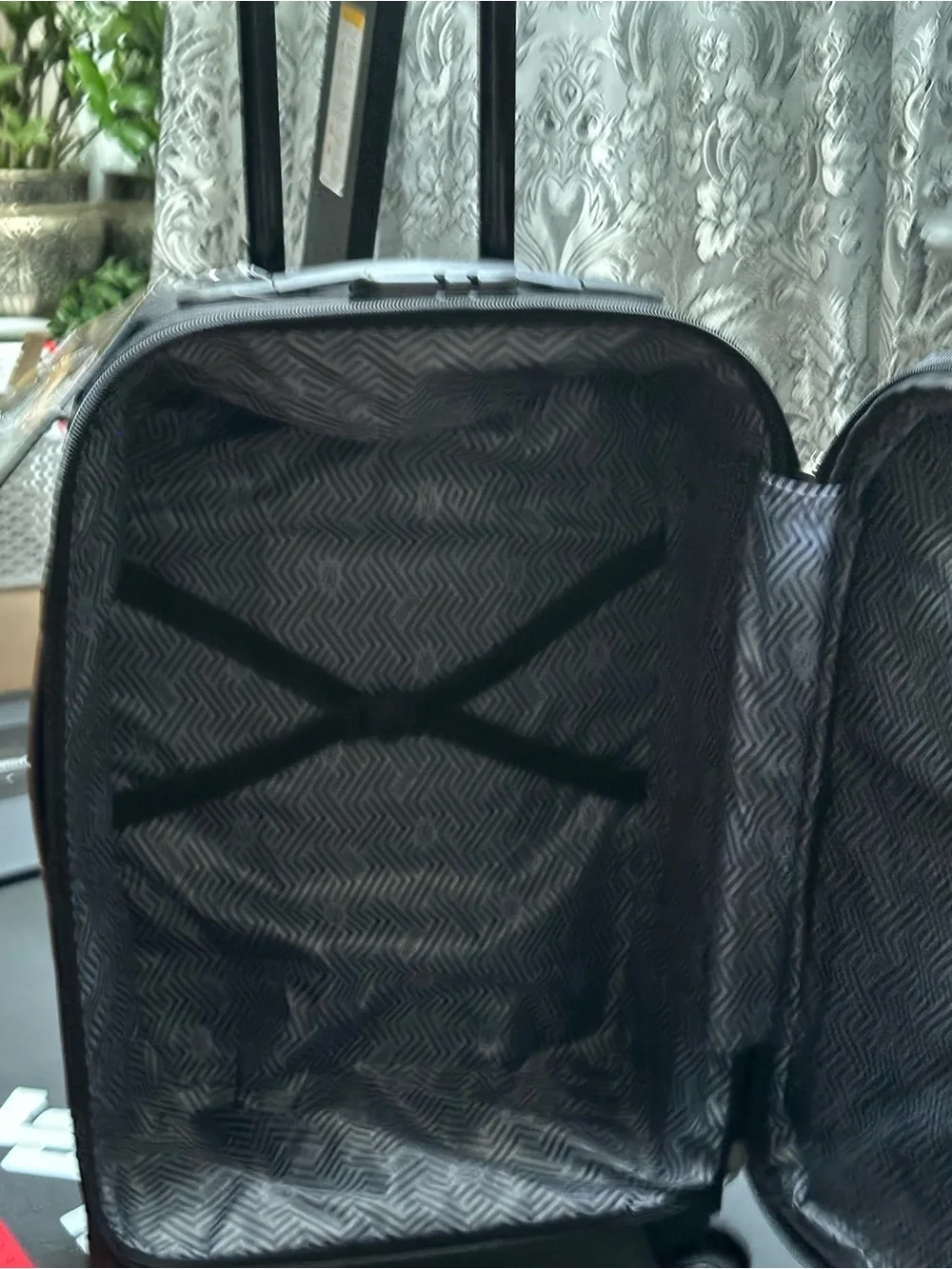 Mirage Black Spinner Carry-On Luggage